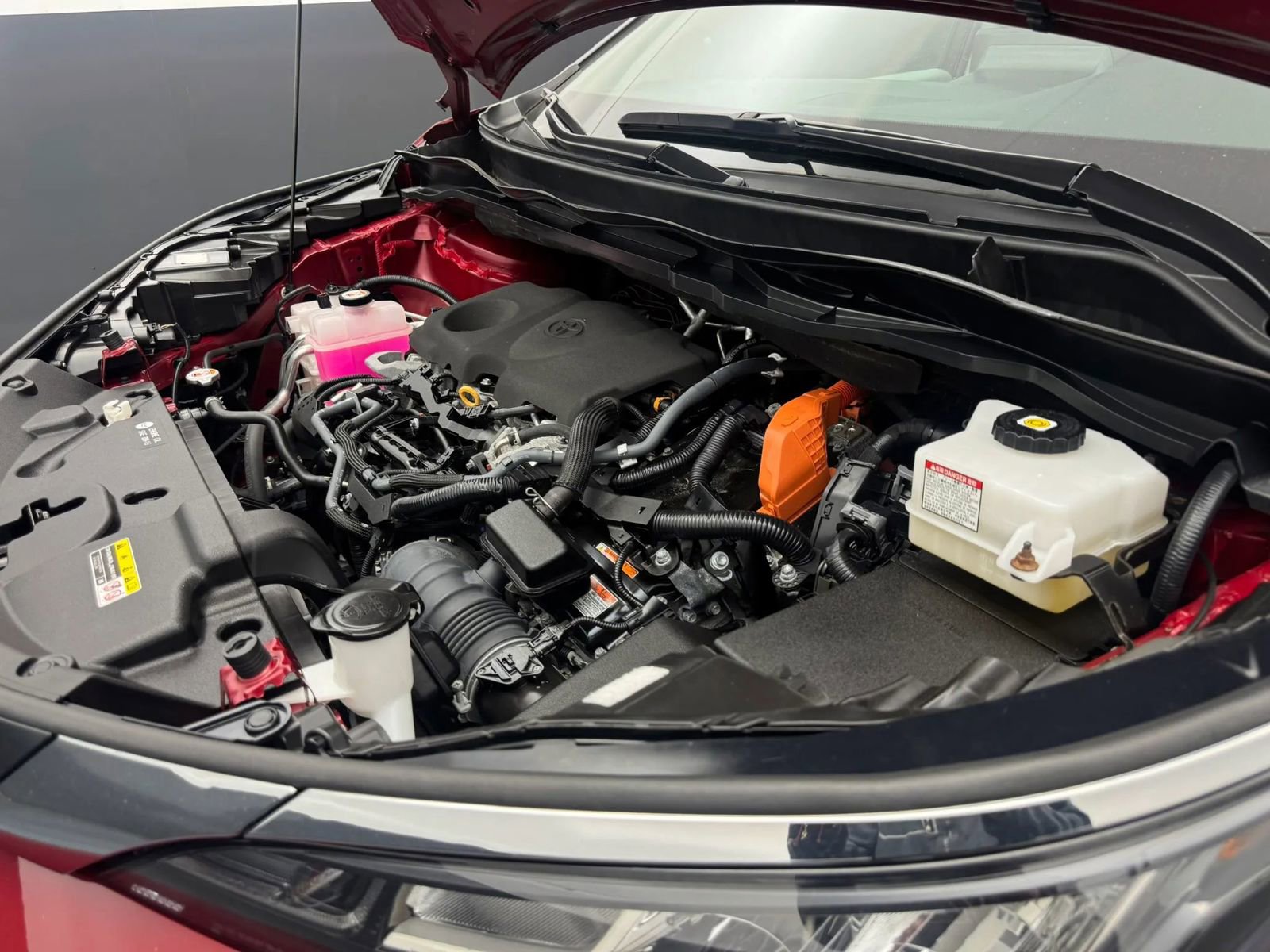 Used 2023 Toyota Sienna XLE AWD/4WD image 27