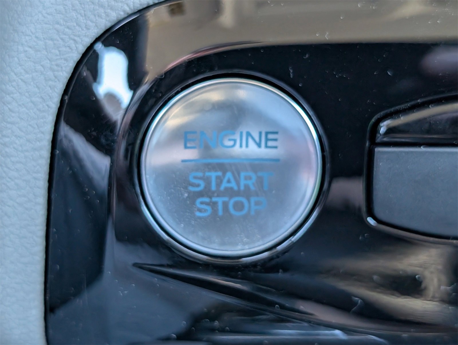 New 2026 Ford Escape Platinum image 26