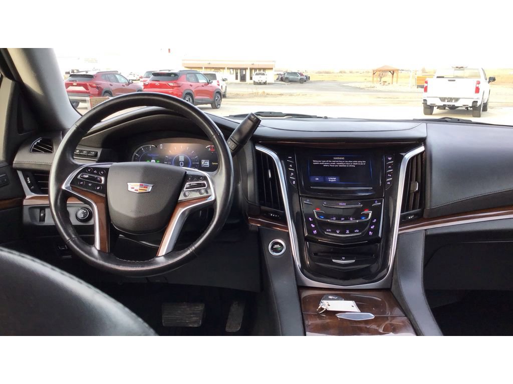 Used 2020 Cadillac Escalade Premium Luxury image 19
