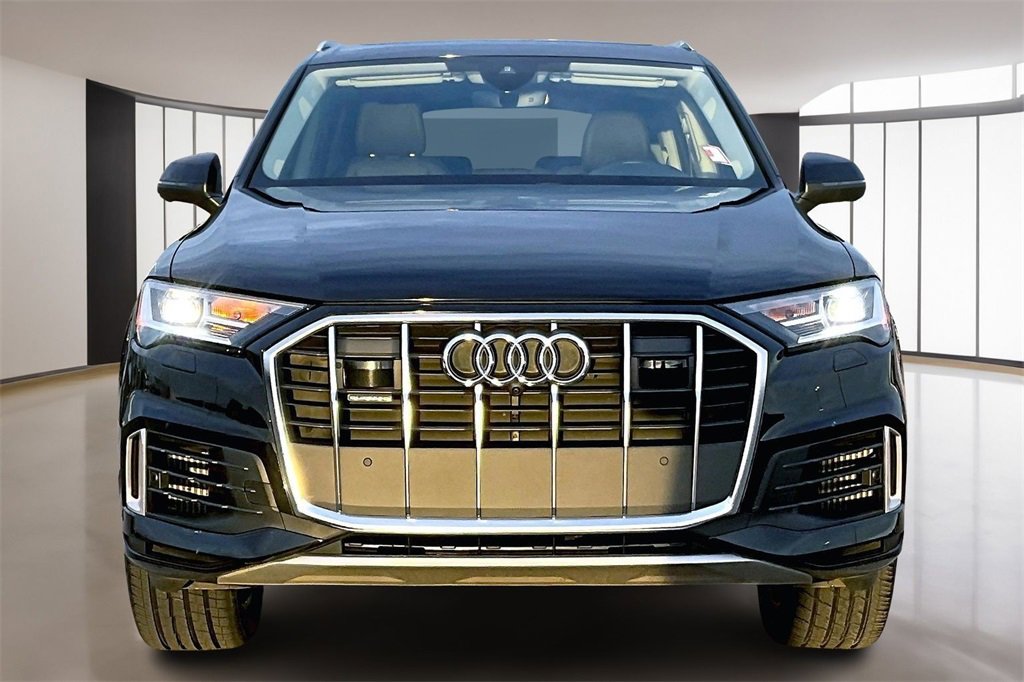 Used 2023 Audi Q7 3.0T Premium Plus image 3