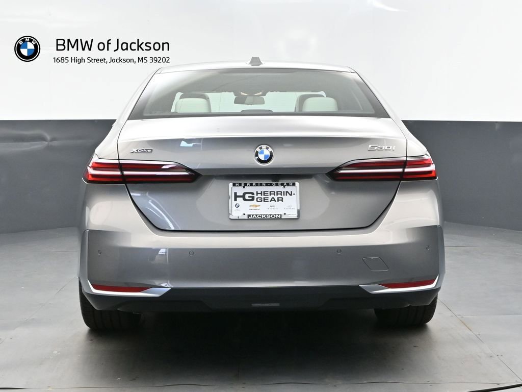 New 2026 BMW 530i xDrive w/ Premium Package AWD/4WD image 6