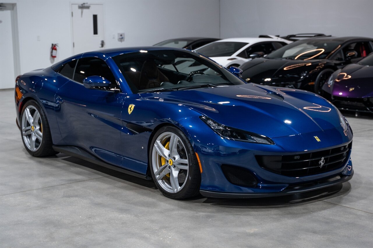 Used 2020 Ferrari Portofino RWD image 14