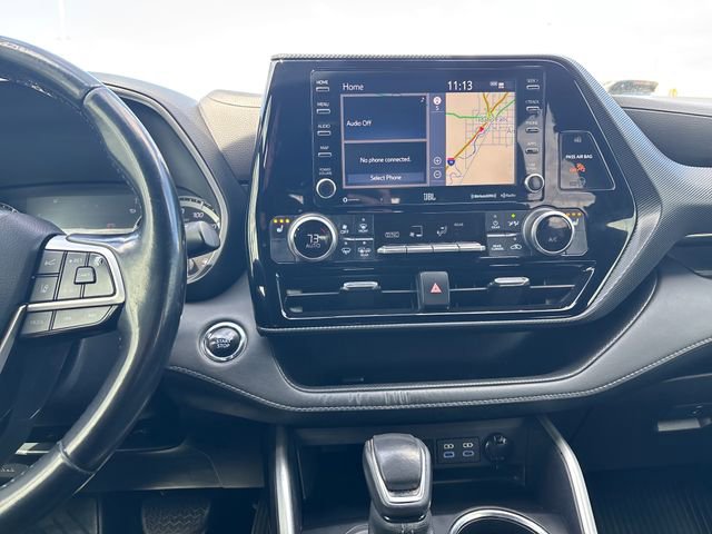 Used 2022 Toyota Highlander XSE AWD/4WD image 18