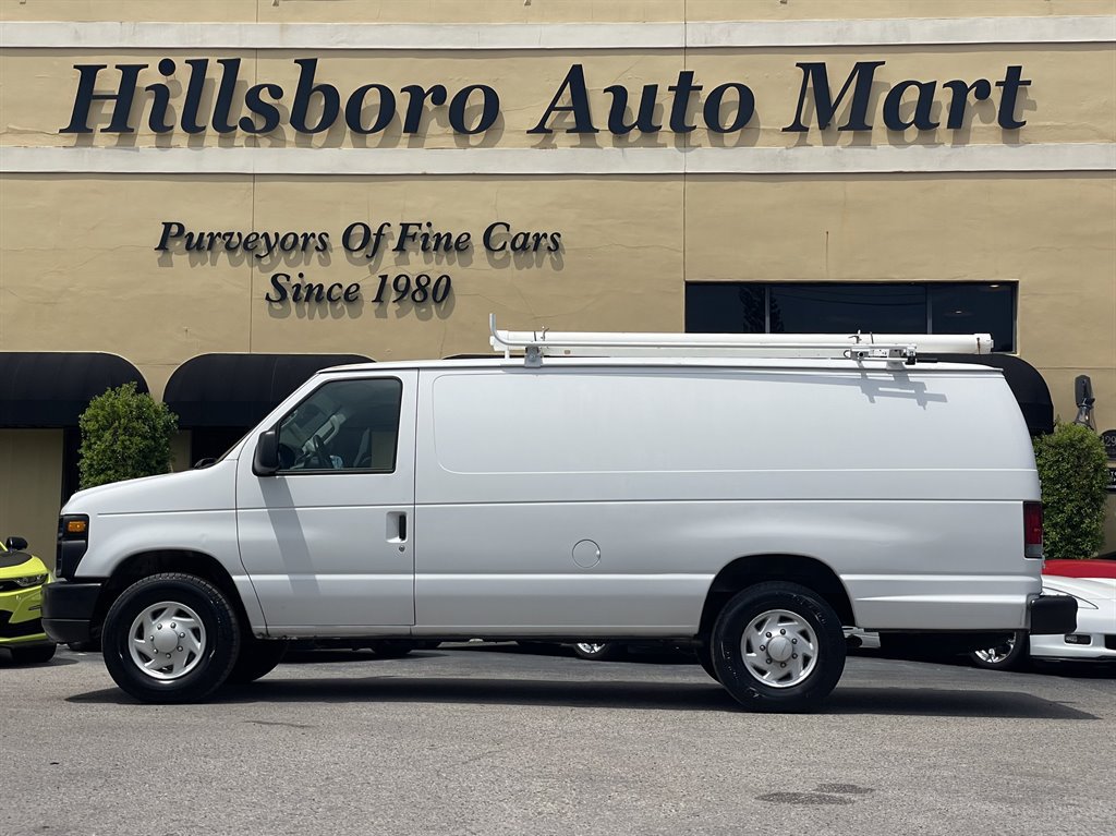 Used 2009 Ford E-250 and Econoline 250 Extended RWD image 4