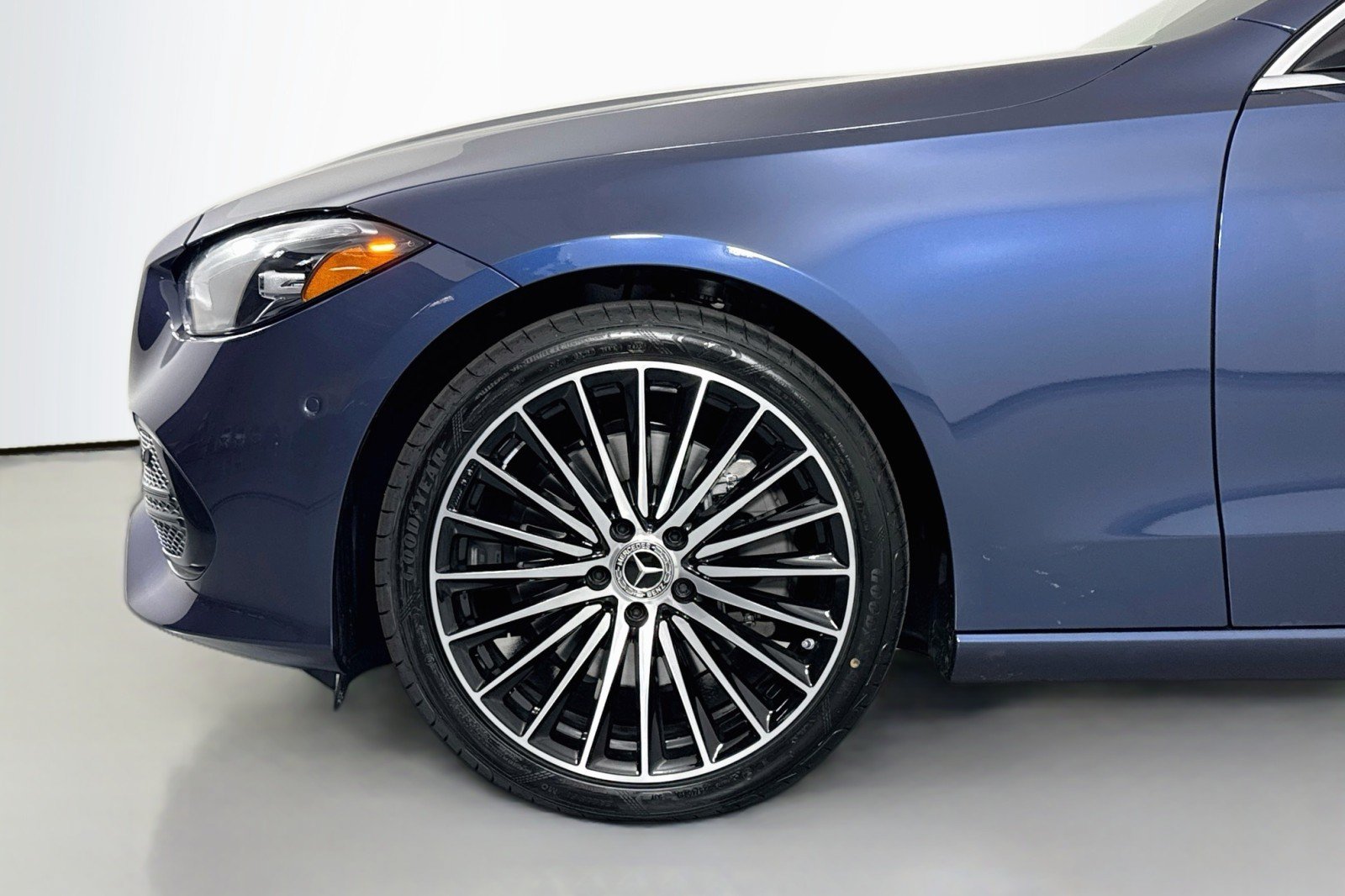 New 2026 Mercedes-Benz C 300 Sedan image 9