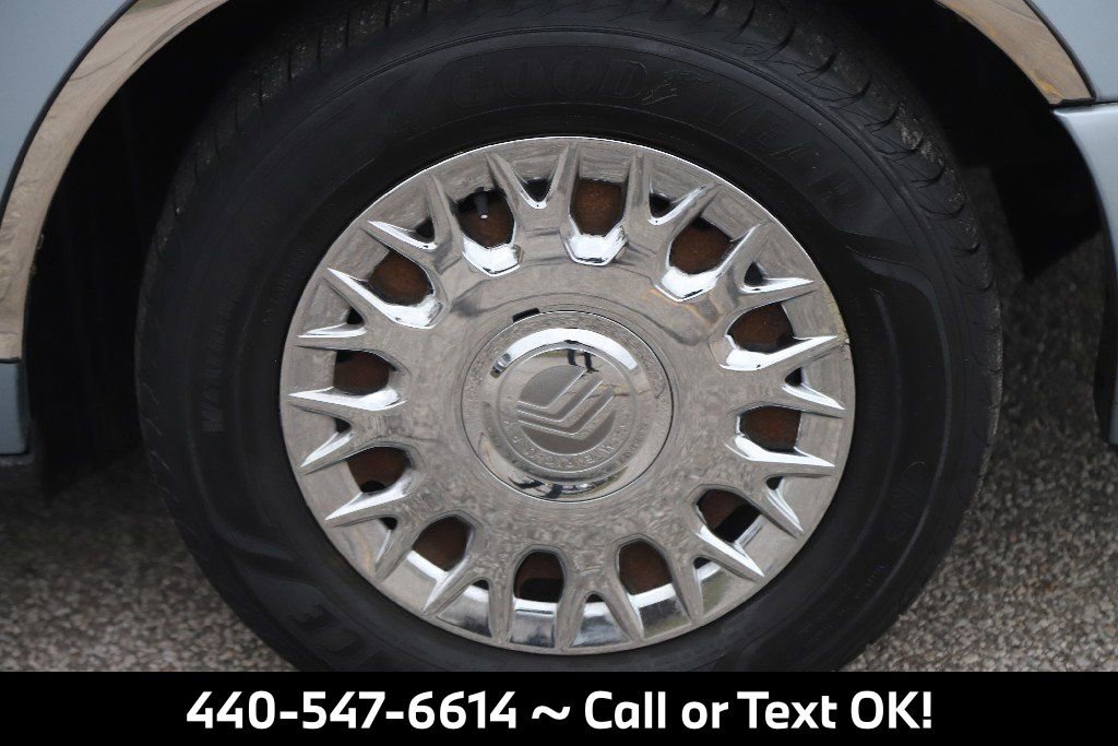 Used 2004 Mercury Grand Marquis GS image 36