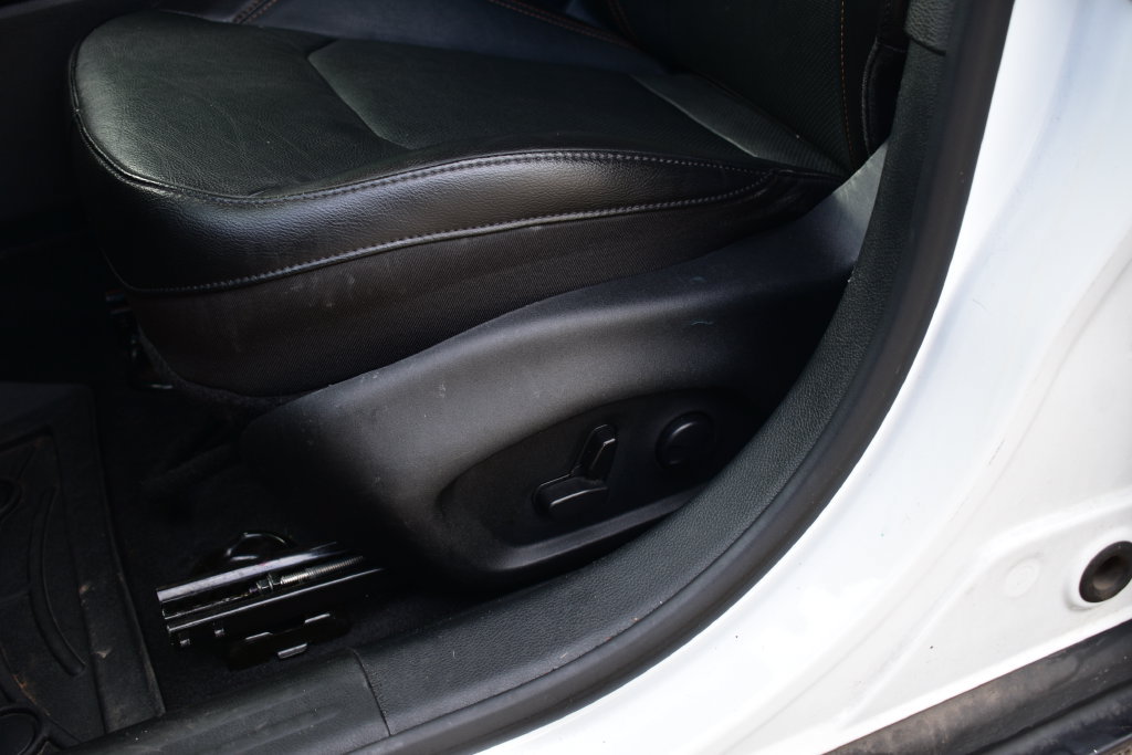 Used 2022 Jeep Compass Limited AWD/4WD image 19