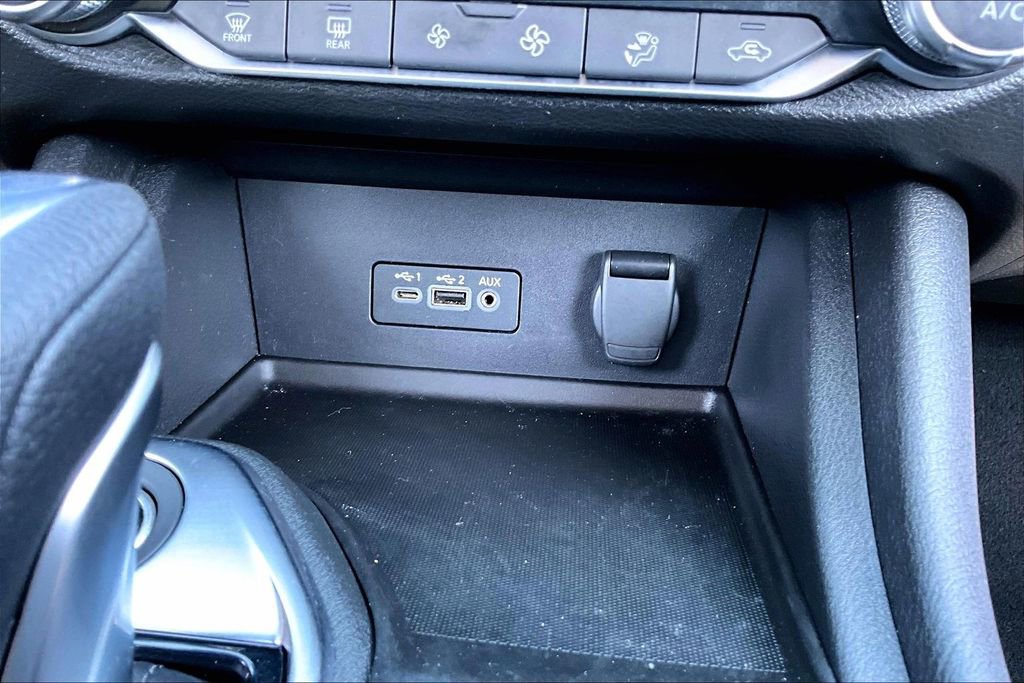 Used 2021 Nissan Sentra SV image 15