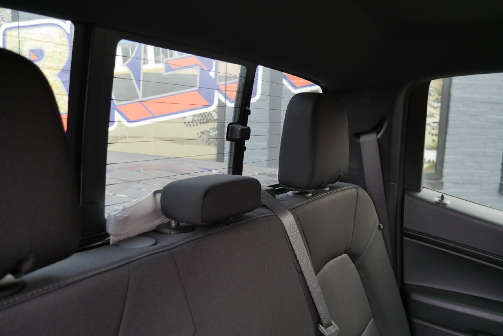 Used 2024 Chevrolet Colorado Trail Boss w/ LPO, Dark Essentials Package AWD/4WD image 10