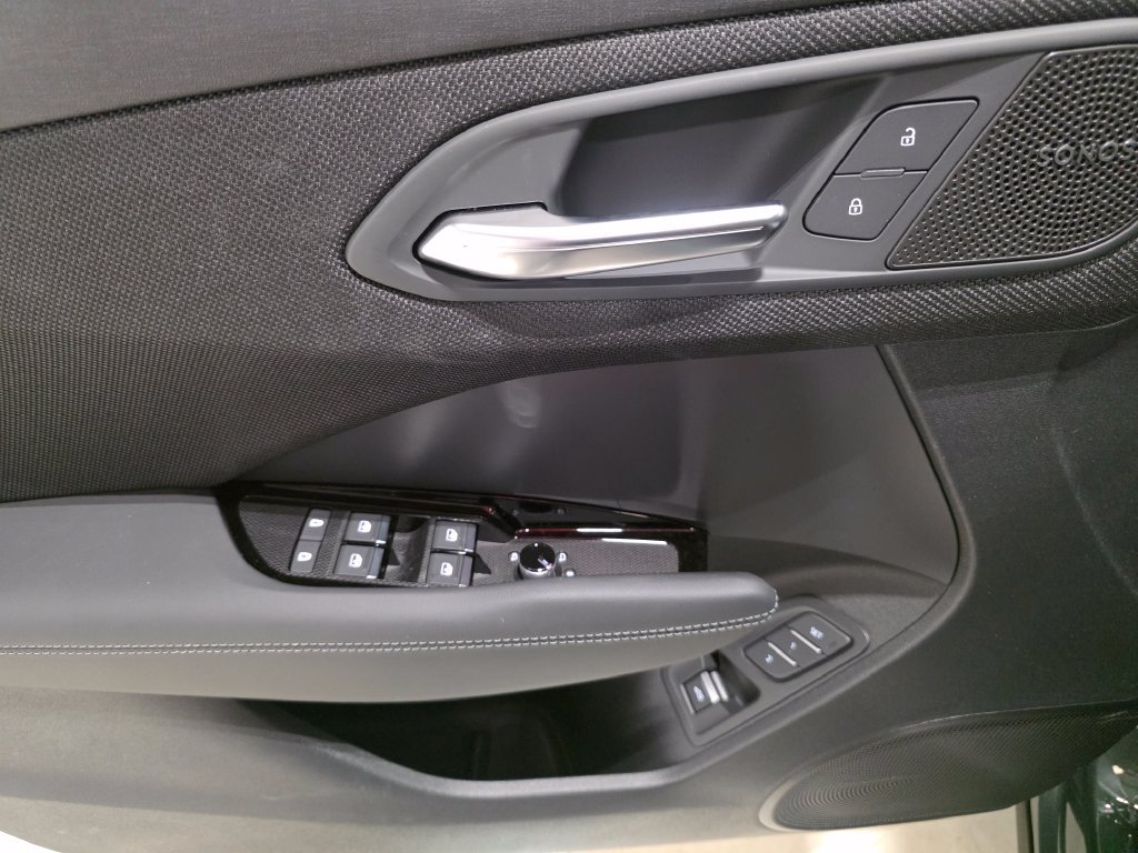 New 2026 Audi Q3 quattro 2.0T AWD/4WD image 20