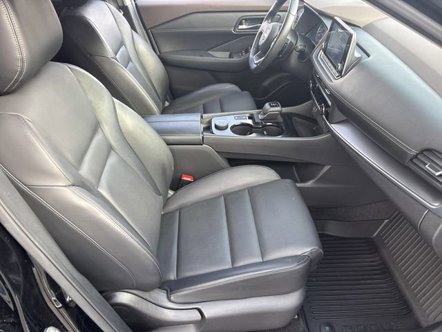 Used 2023 Nissan Rogue SV w/ SV Premium B Package AWD/4WD image 24