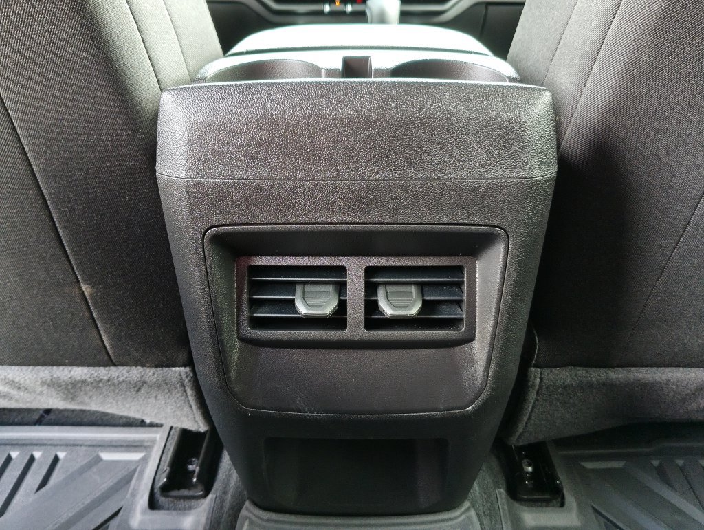 Used 2025 Chevrolet Colorado Trail Boss AWD/4WD image 8