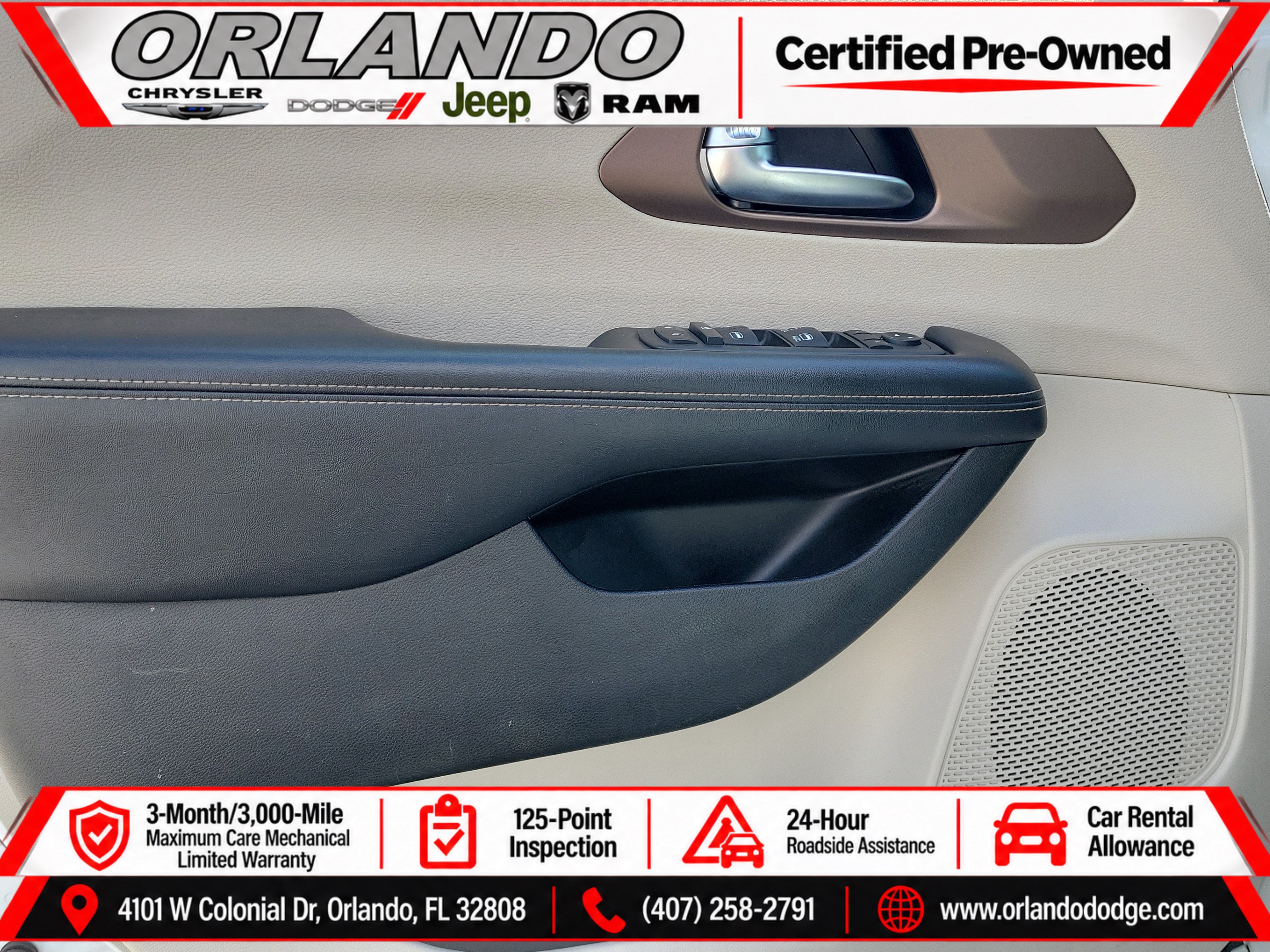 Used 2023 Chrysler Voyager LX FWD image 12