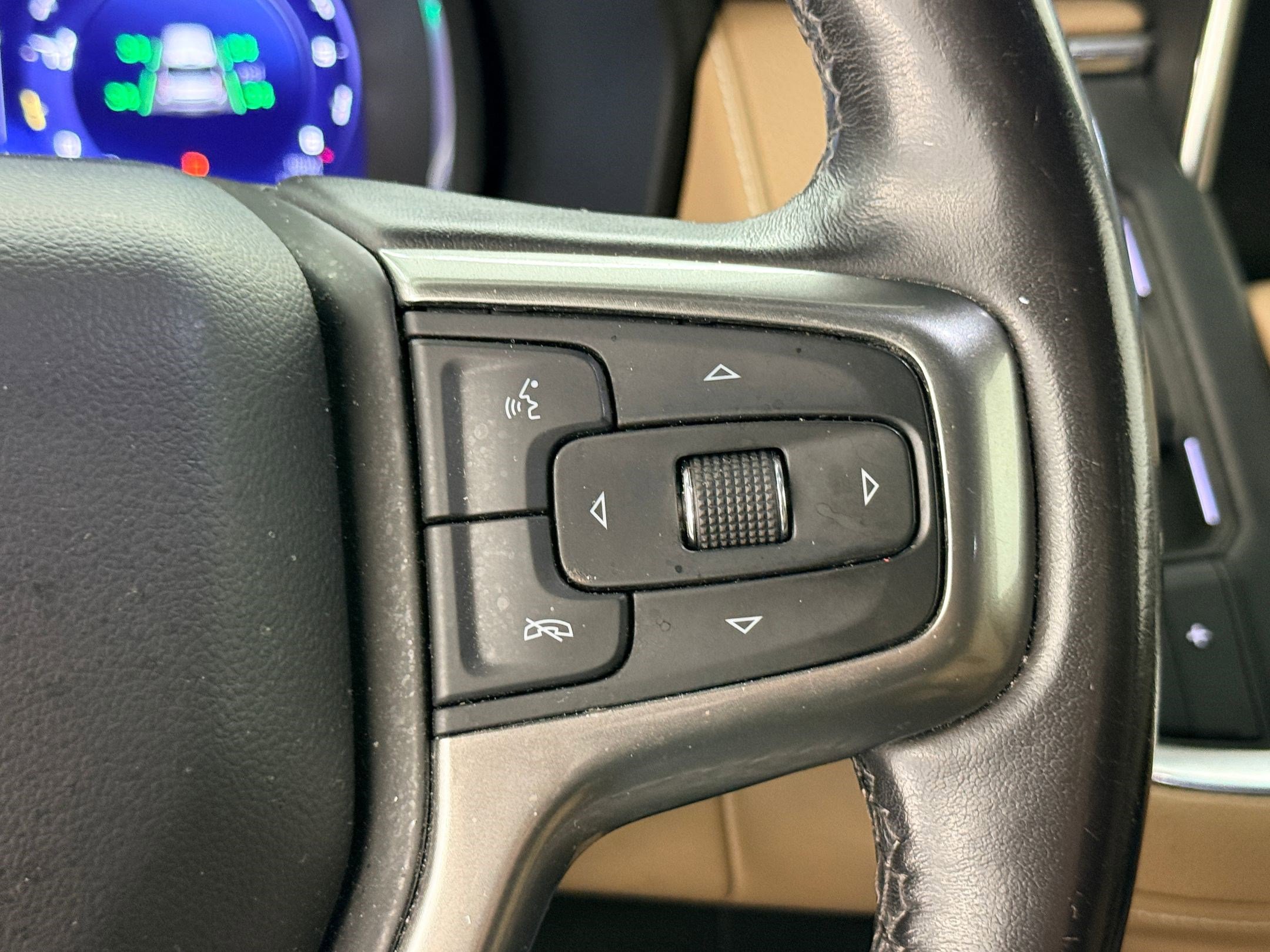 Used 2022 Chevrolet Tahoe Premier RWD image 32
