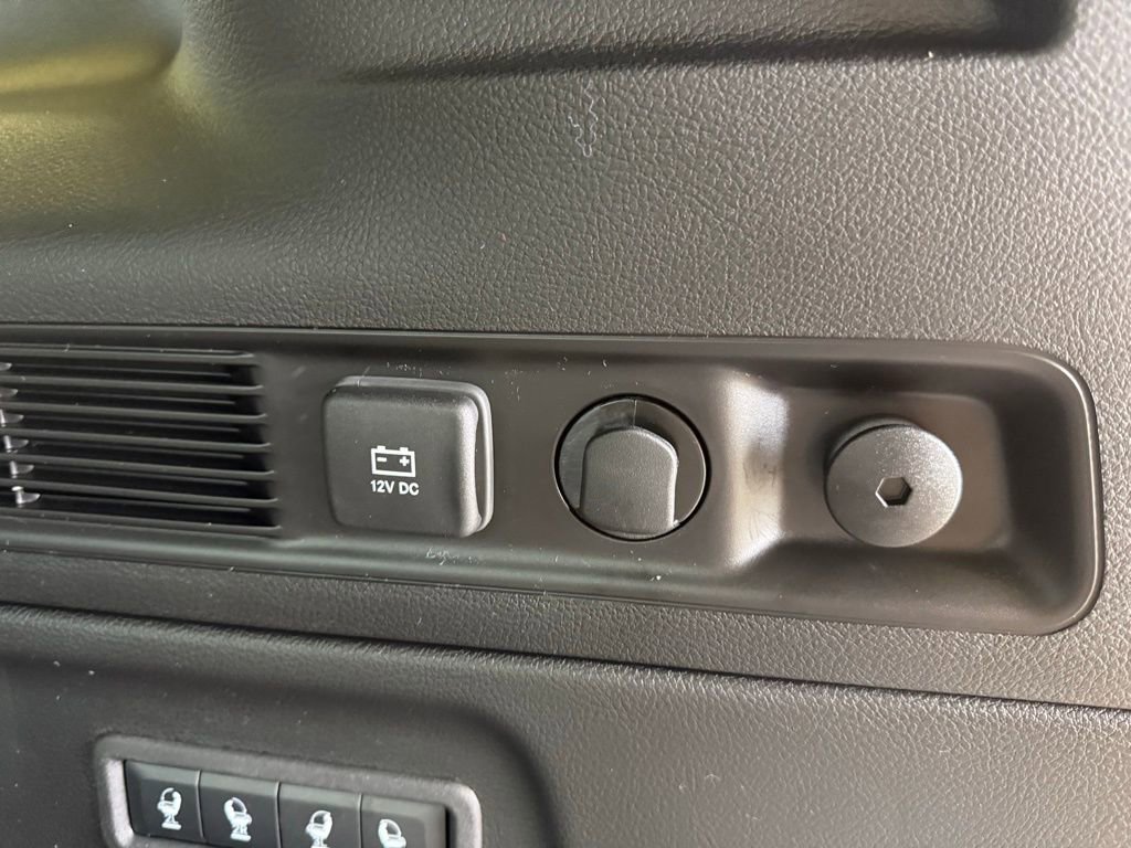 New 2026 Jeep Grand Wagoneer L 4WD w/ Premium Group I image 33