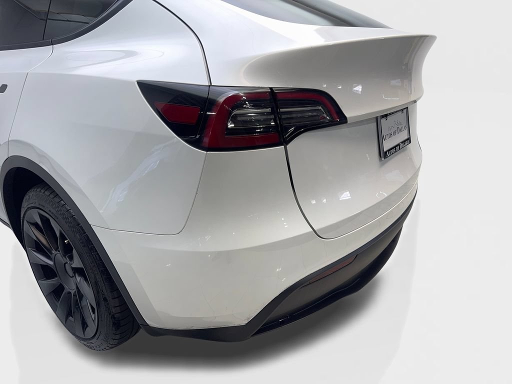 Used 2023 Tesla Model Y Long Range AWD/4WD image 19