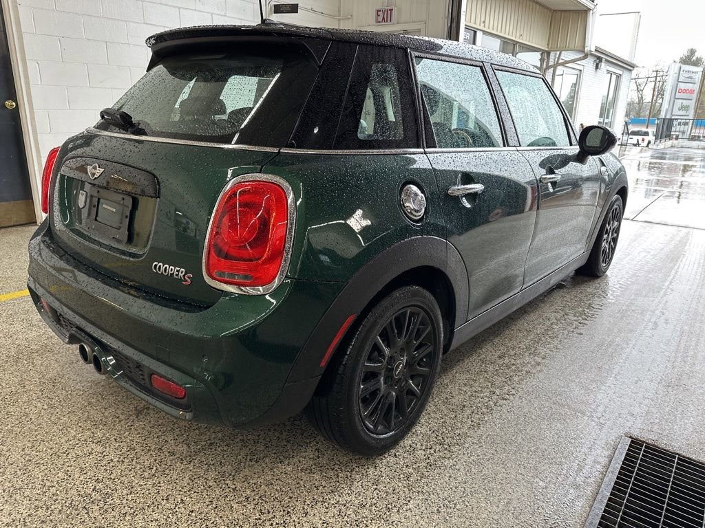 Used 2018 MINI Cooper S image 3