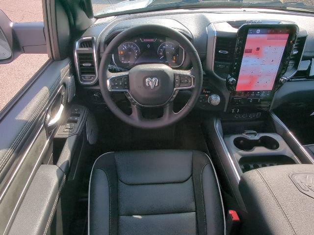 New 2026 RAM 1500 Laramie AWD/4WD image 6