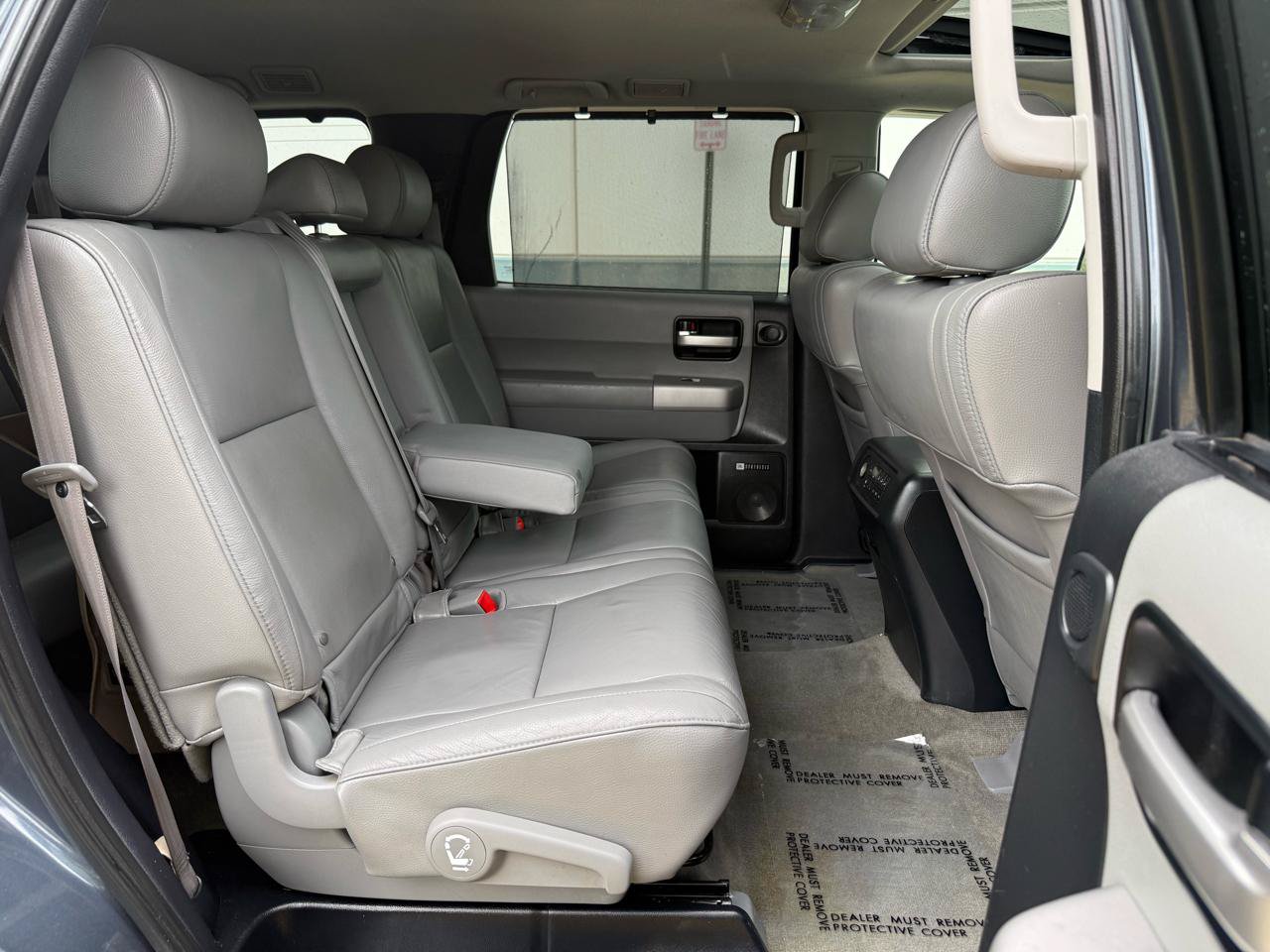 Used 2008 Toyota Sequoia Limited AWD/4WD image 30