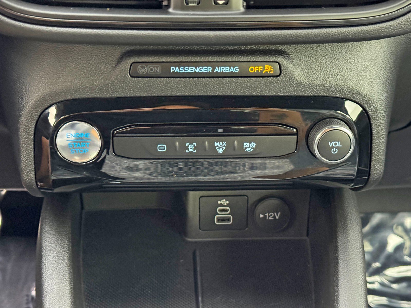 Used 2024 Ford Escape ST-Line Select w/ Tech Pack #1 image 26