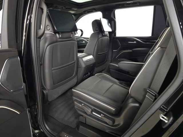 Used 2021 Cadillac Escalade Sport w/ Driver Assist Tech Package AWD/4WD image 37