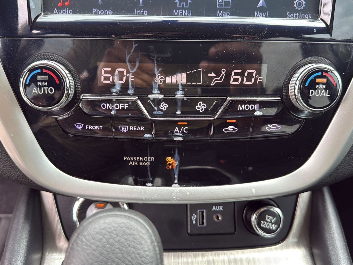 Used 2018 Nissan Murano S image 16