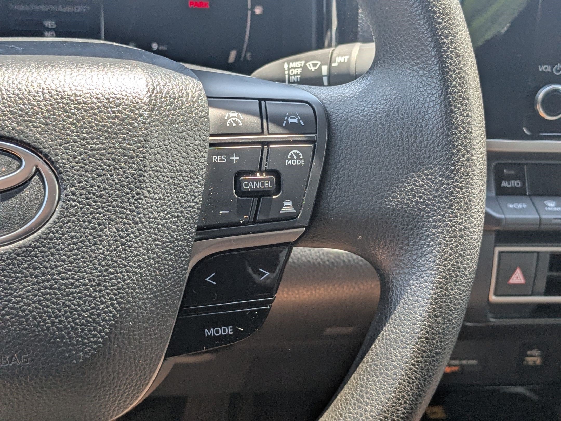 Used 2025 Toyota Camry LE FWD image 19