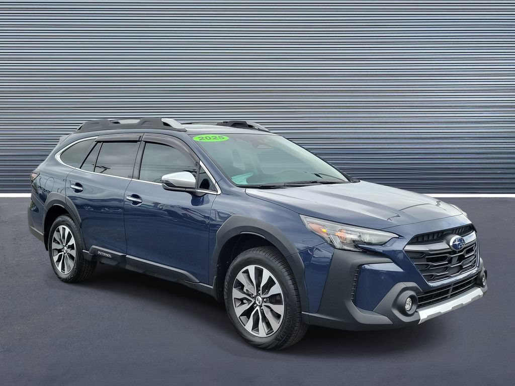 Certified 2025 Subaru Outback Touring w/ Popular Package #2 AWD/4WD image 2