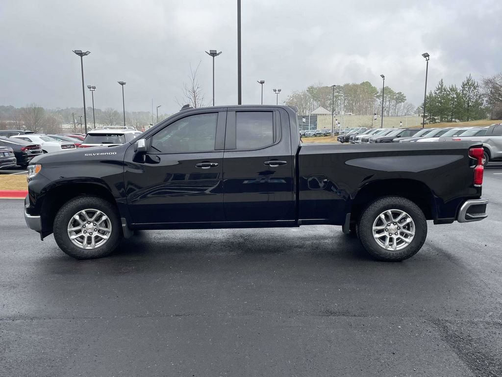 Used 2025 Chevrolet Silverado 1500 LT w/ Leather Package image 6