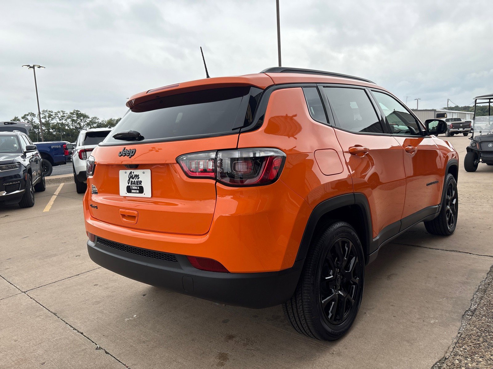 New 2026 Jeep Compass Latitude image 8