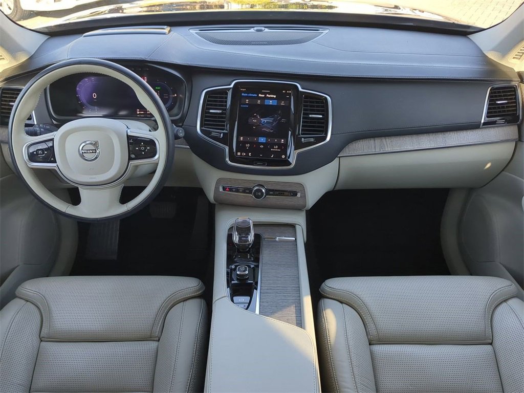 Used 2023 Volvo XC90 T8 Ultimate image 16