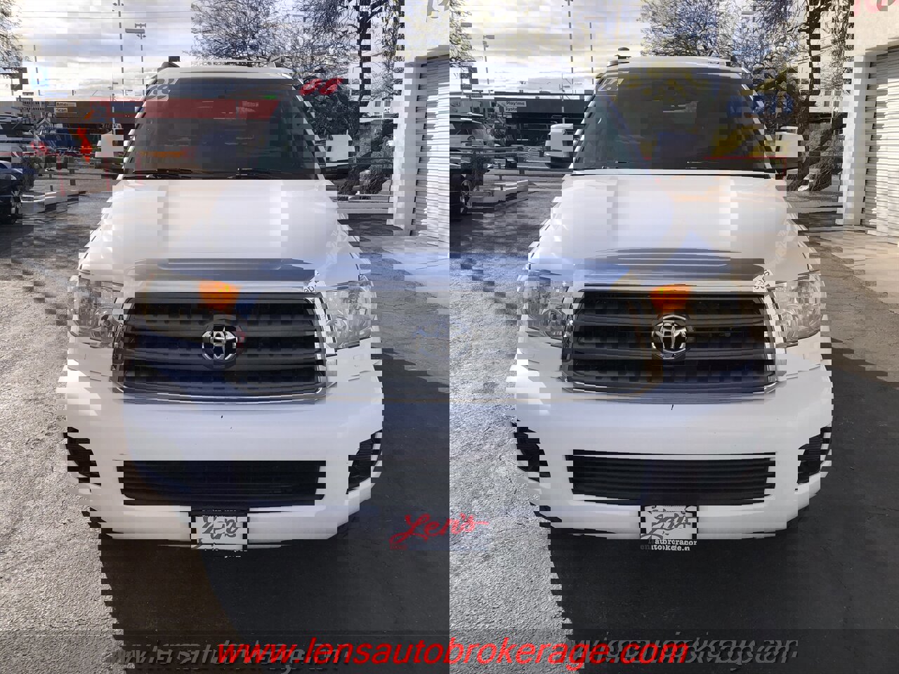 Used 2008 Toyota Sequoia SR5 image 3