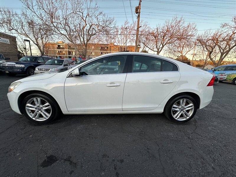 Used 2011 Volvo S60 T6 AWD/4WD image 8
