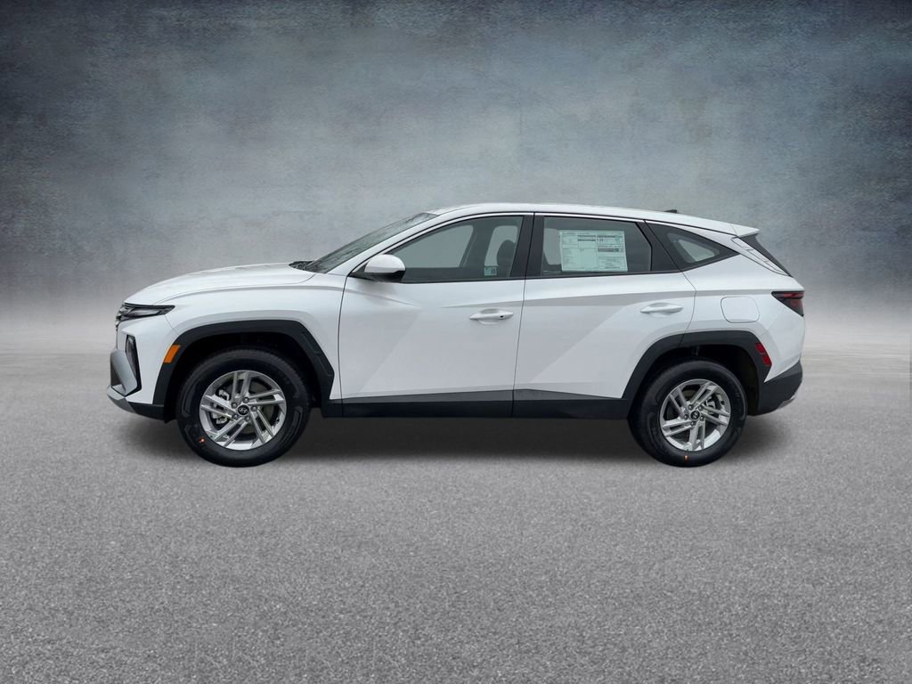 Used 2025 Hyundai Tucson SE image 11