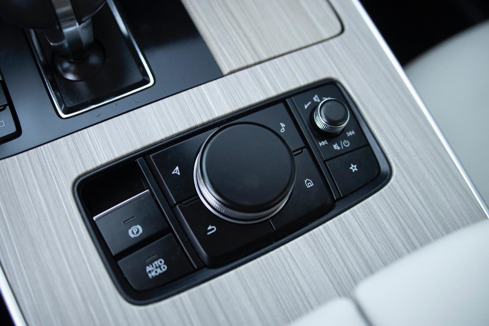 Used 2024 MAZDA CX-90 Plug-In Hybrid w/ Premium Plus image 11