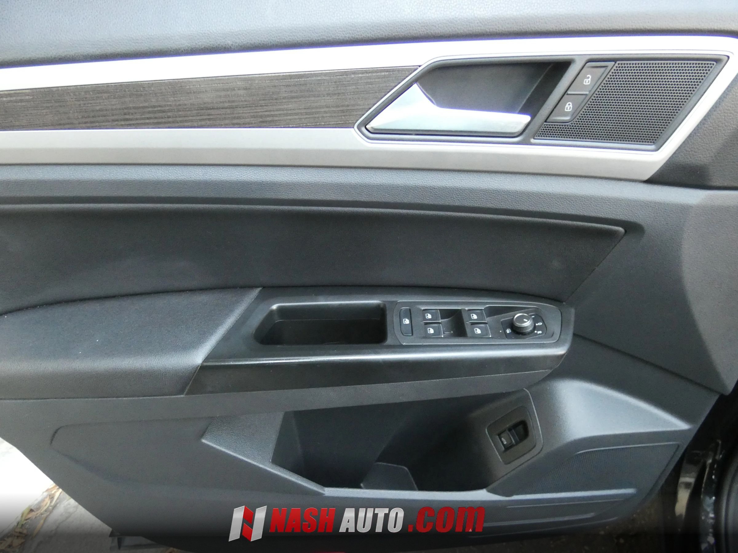 Used 2018 Volkswagen Atlas SEL AWD/4WD image 59