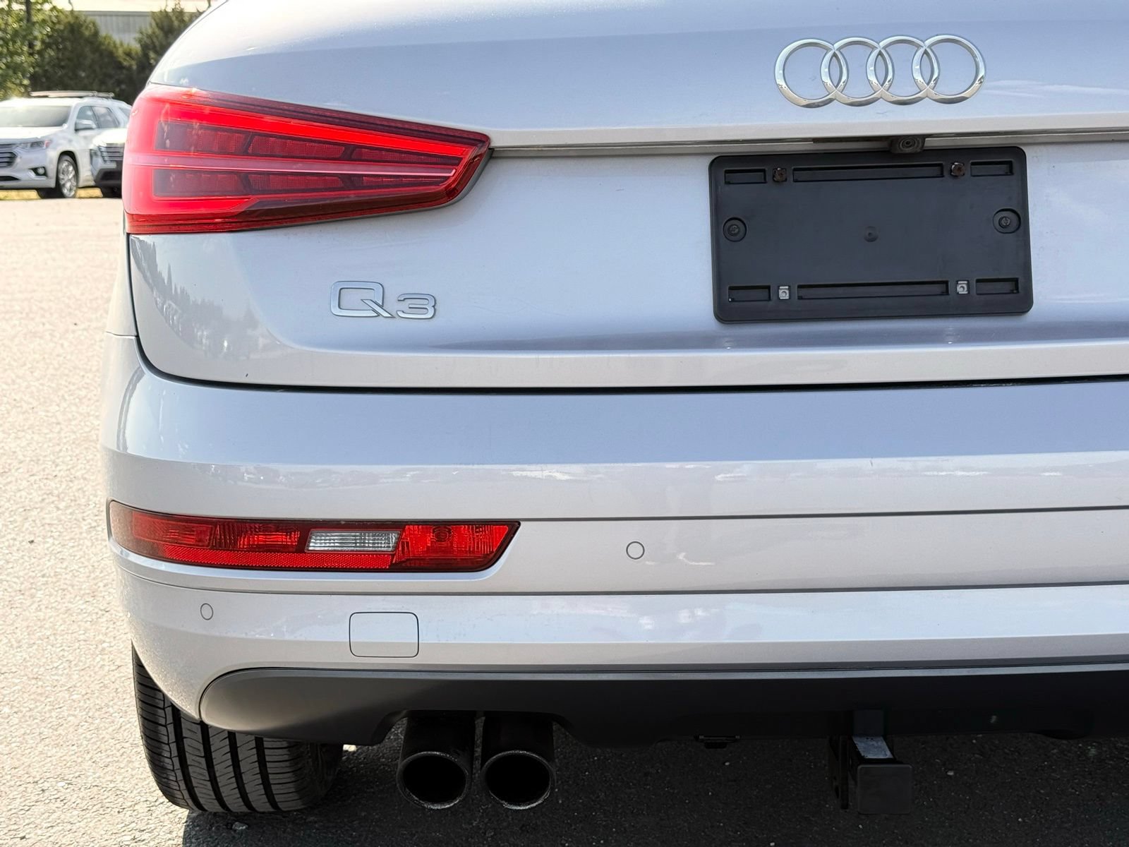 Used 2018 Audi Q3 2.0T Premium FWD image 11