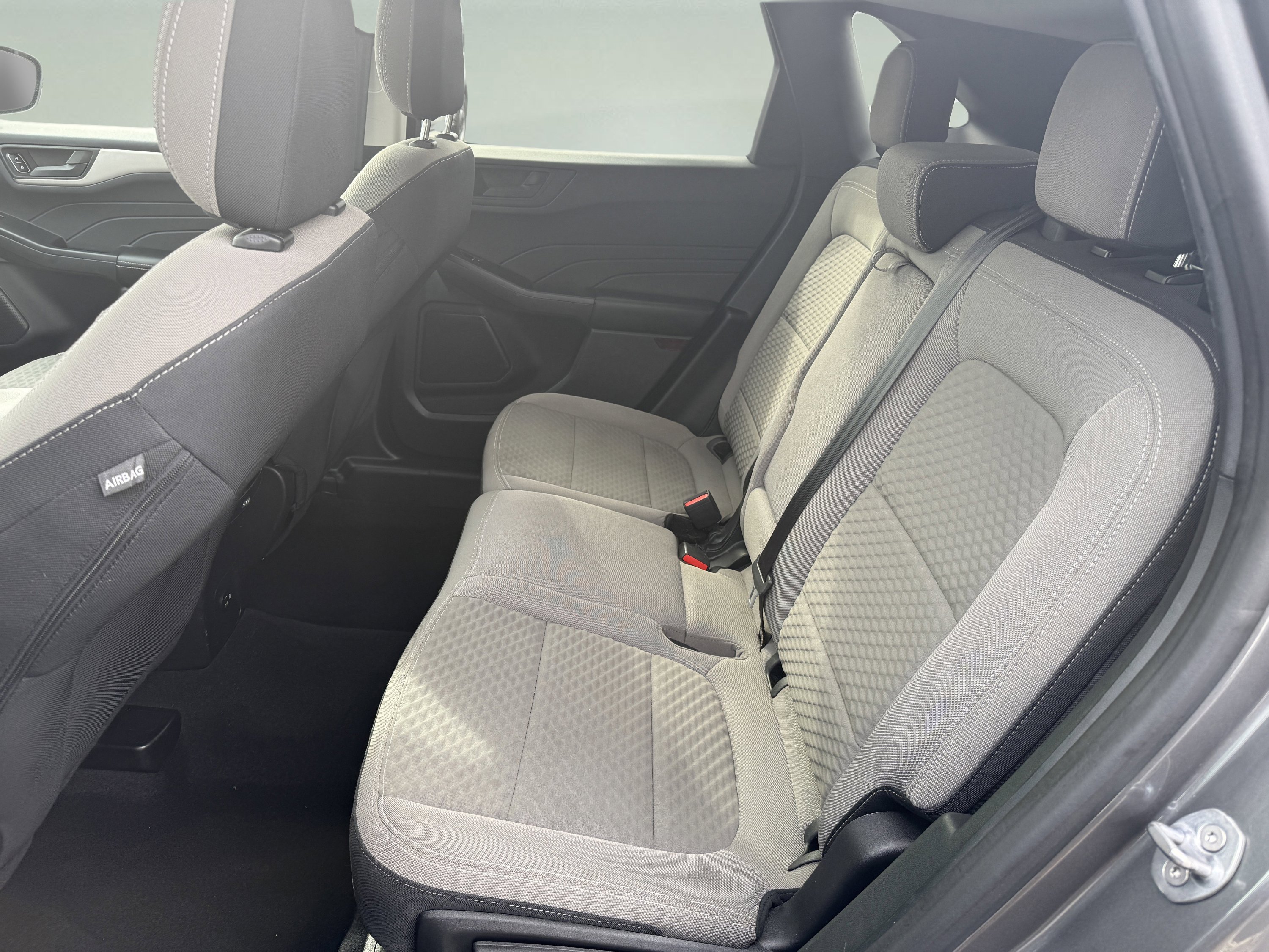 Certified 2022 Ford Escape SE w/ SE Sport Appearance Package AWD/4WD image 10