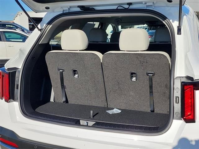 New 2026 Kia Sorento S image 7