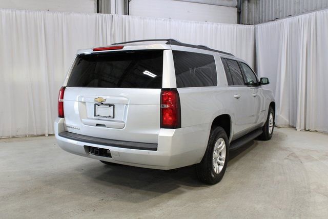 Used 2018 Chevrolet Suburban LT image 23