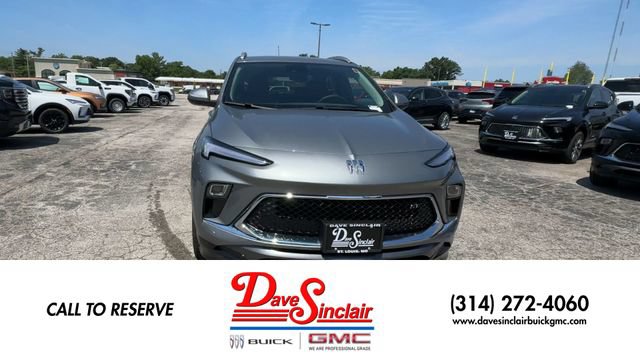 New 2026 Buick Encore GX Sport Touring w/ Comfort Package FWD image 3