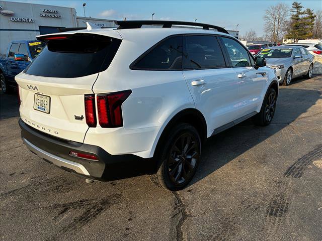 Used 2022 Kia Sorento X-Line EX image 4