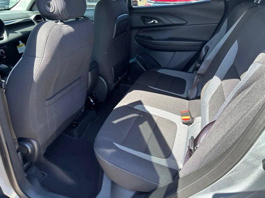 New 2026 Chevrolet TrailBlazer LT FWD image 19