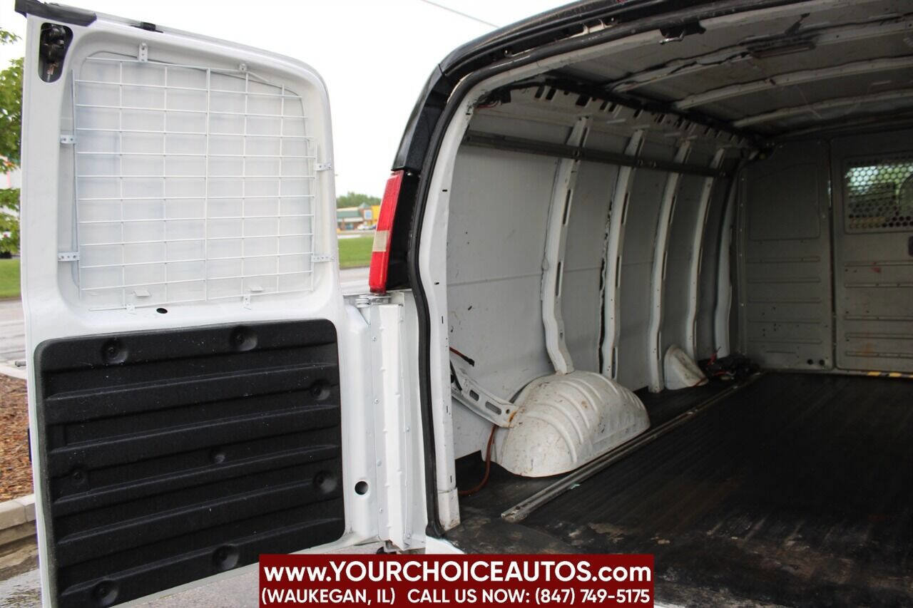 Used 2011 Chevrolet Express 1500 image 23