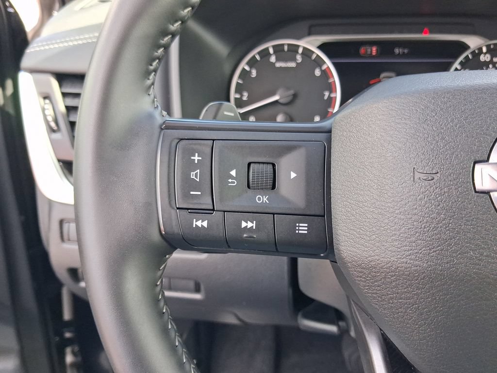 Used 2026 Nissan Rogue SV FWD image 25