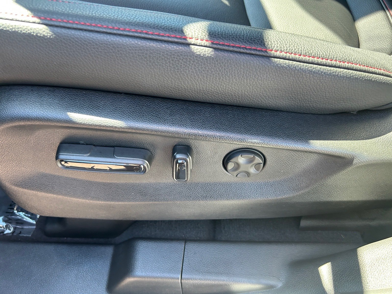 Used 2026 Honda Odyssey Sport-L image 24
