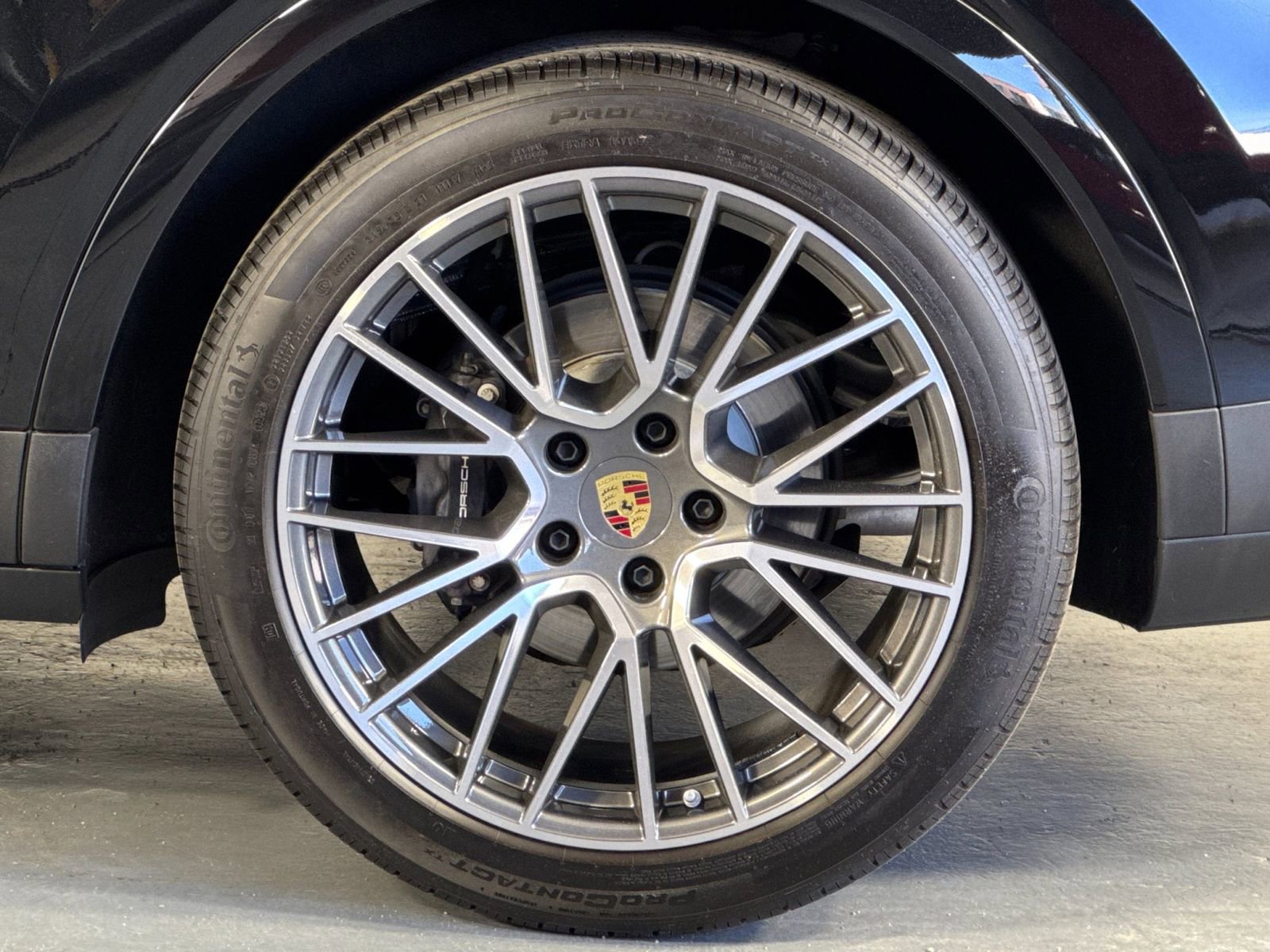 Certified 2023 Porsche Cayenne image 33