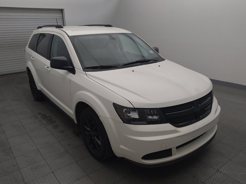 Used 2020 Dodge Journey SE w/ SE Popular Equipment Group FWD image 13