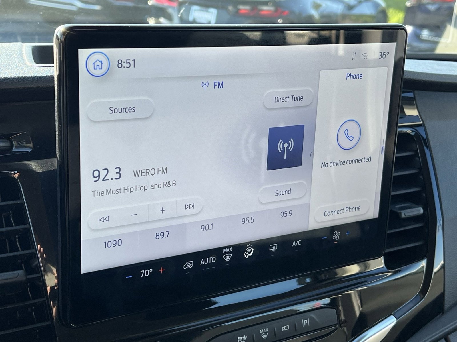 Certified 2023 Ford Transit 350 XLT image 17