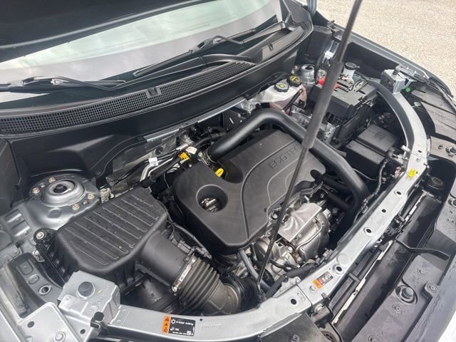 Used 2025 GMC Terrain Elevation image 40